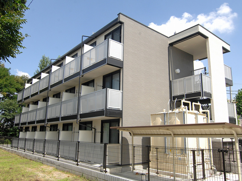 レオパレスパークビュー 109号室 外観
