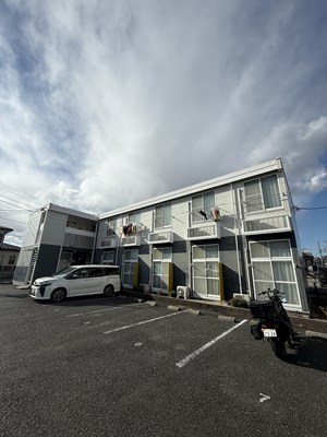 レオパレスアンジェリークⅢ 204号室 外観