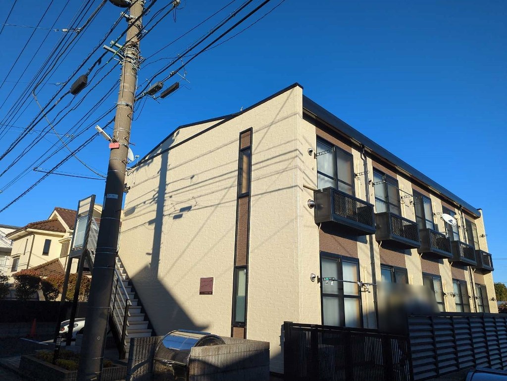 レオパレスＢＯＮＨＥＵＲ弐番館 205号室 外観
