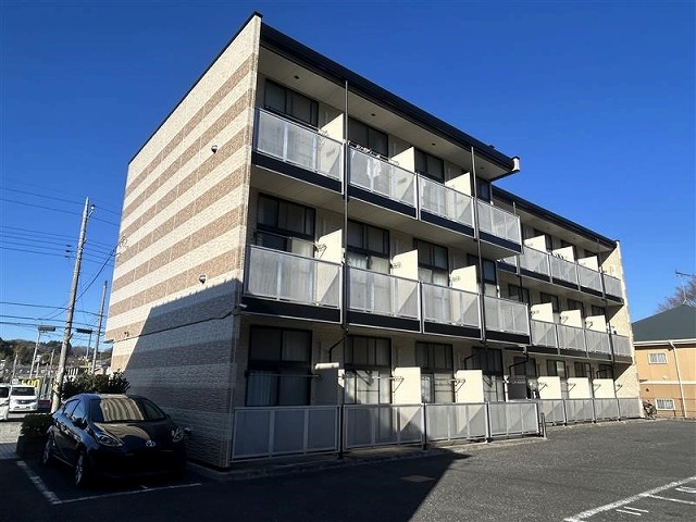 レオパレス富士見台 203号室 外観