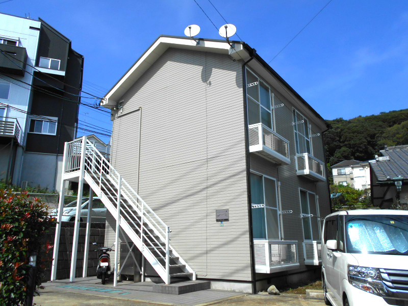 レオパレス篭山西 203号室 外観