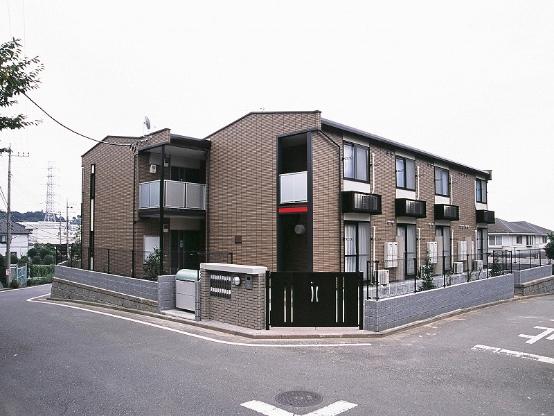 レオパレス杉山 206号室 外観