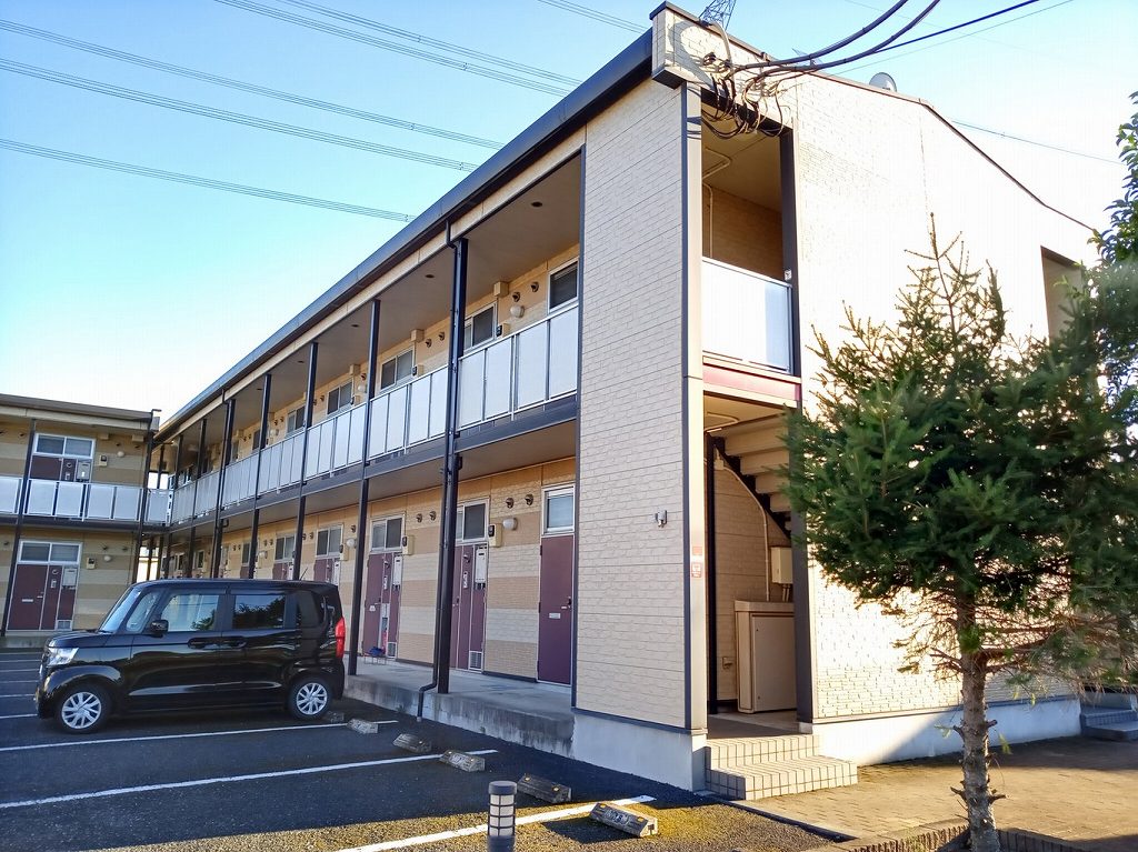 レオパレス椿原 210号室 外観
