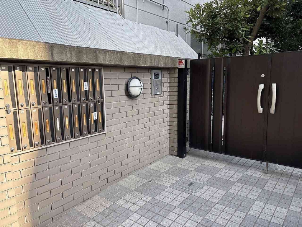 レオパレスパークサイド足立入谷 その他3