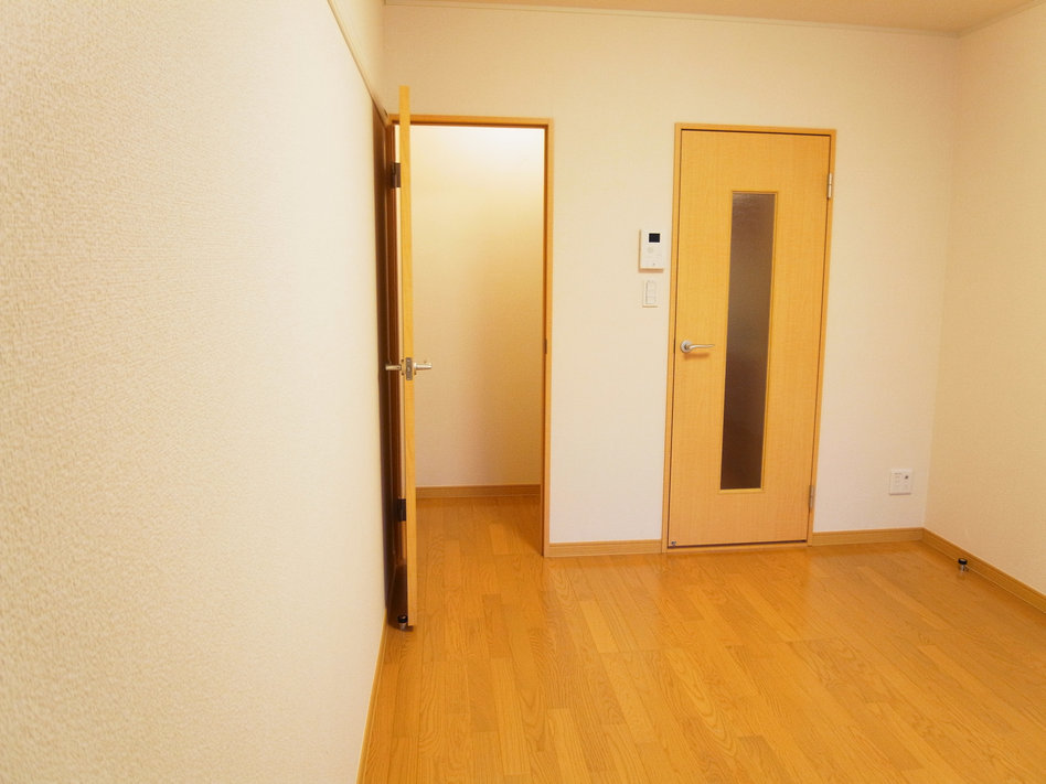 レオパレスルイ その他3