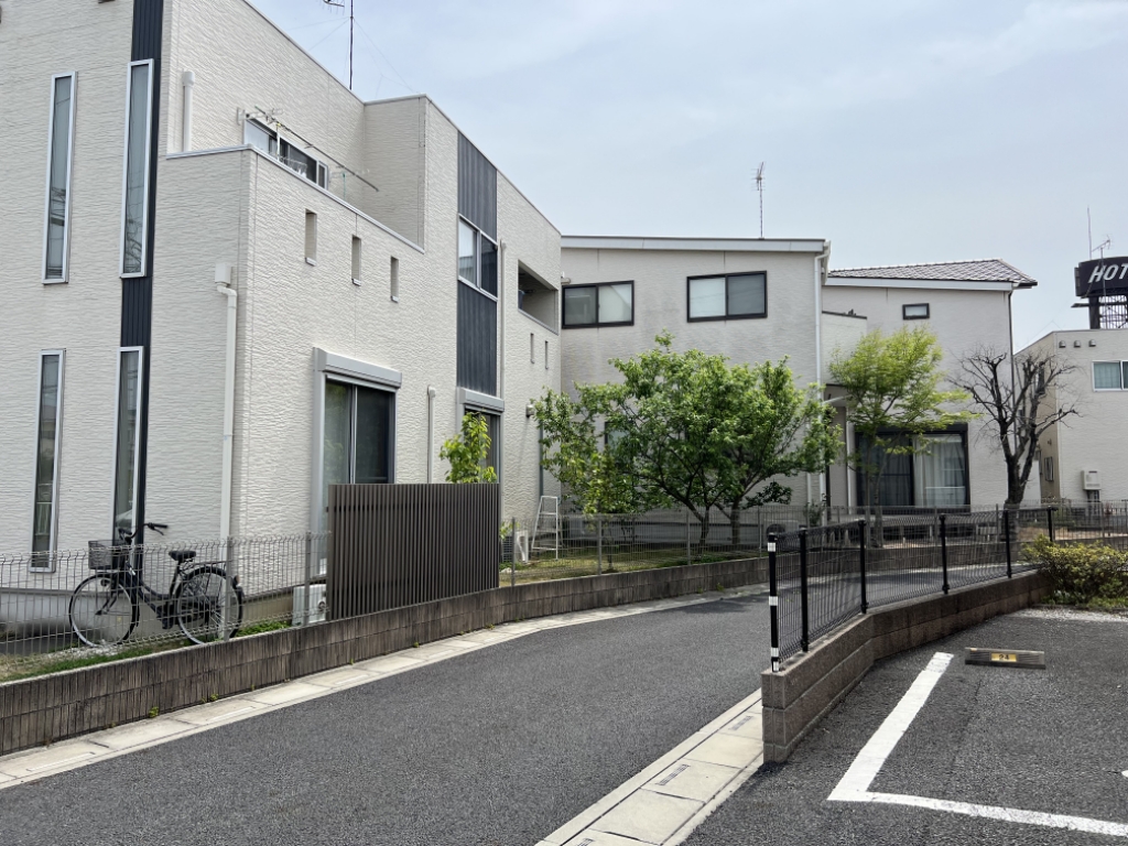レオパレスアルピナ その他4