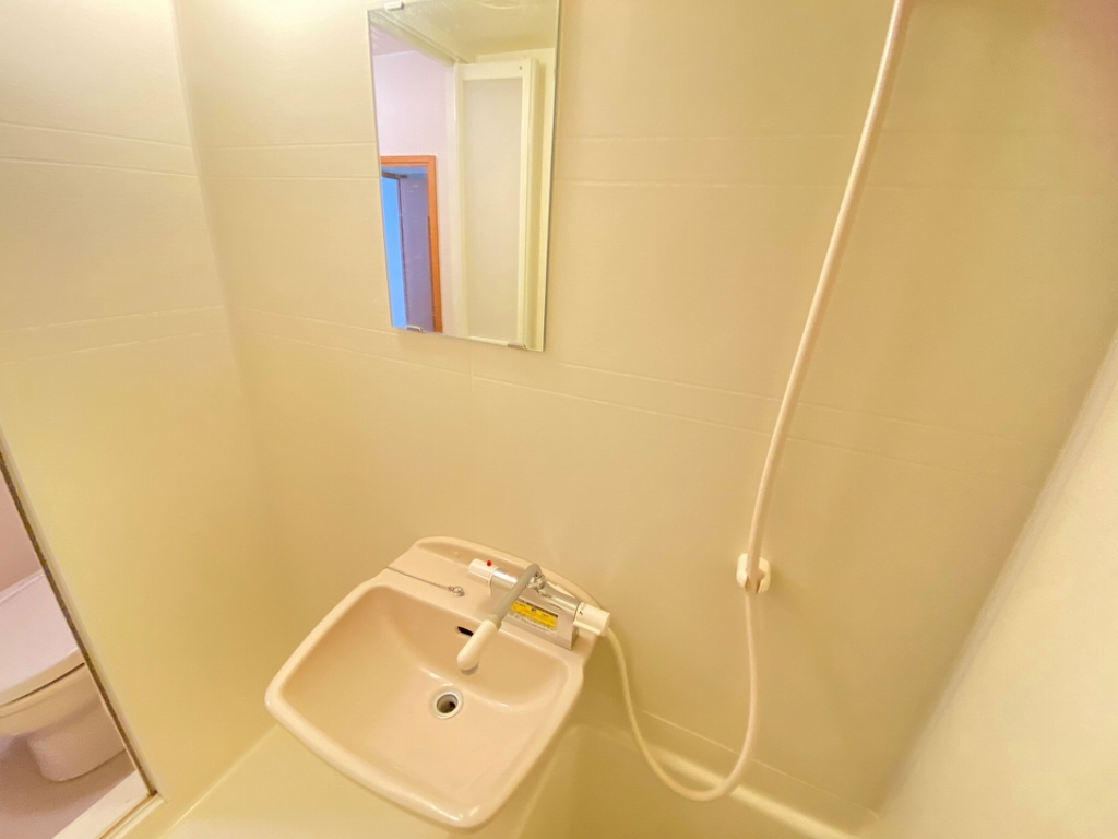 レオパレスカトレア その他8