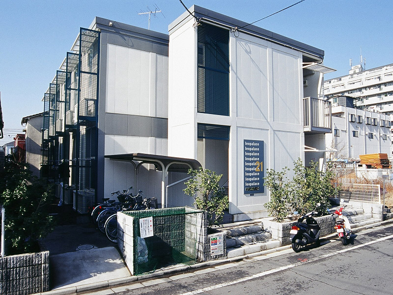 レオパレス富士 204号室 外観