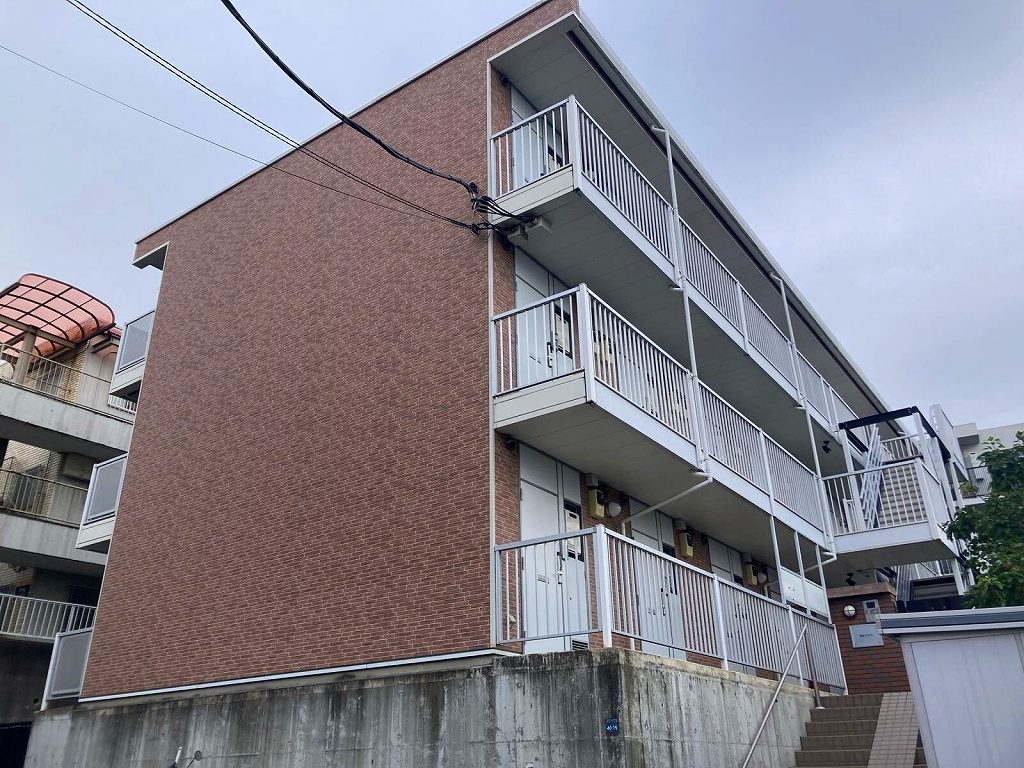 レオパレス徳丸ヒルズ 301号室 外観