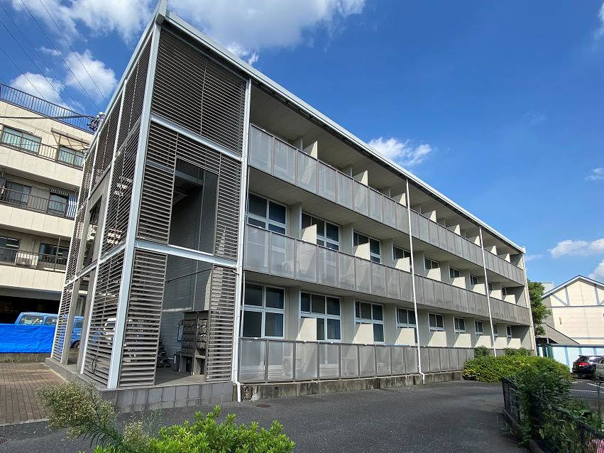 レオパレスねむの木 306号室 外観