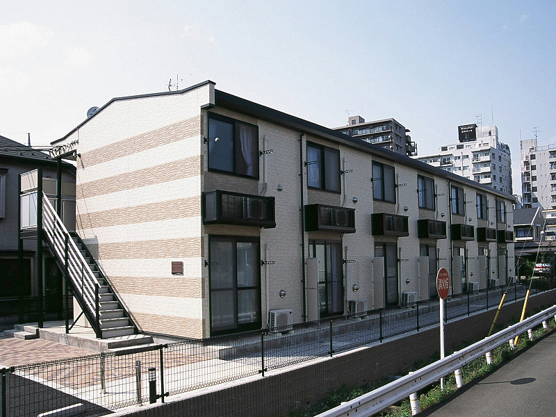 レオパレス創 107号室 外観