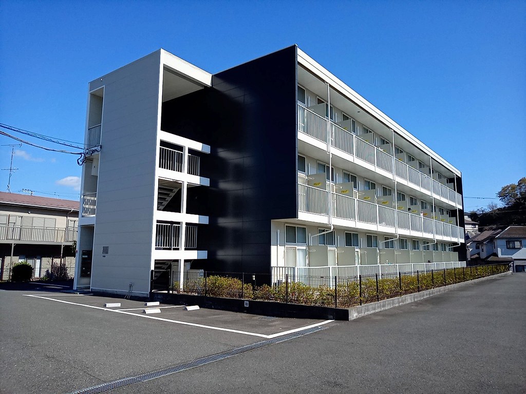 レオパレスノースビレッジ 202号室 外観