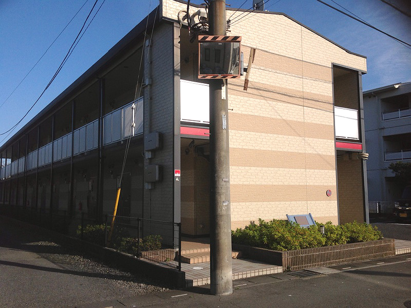 レオパレスレヴ　メゾン 207号室 外観