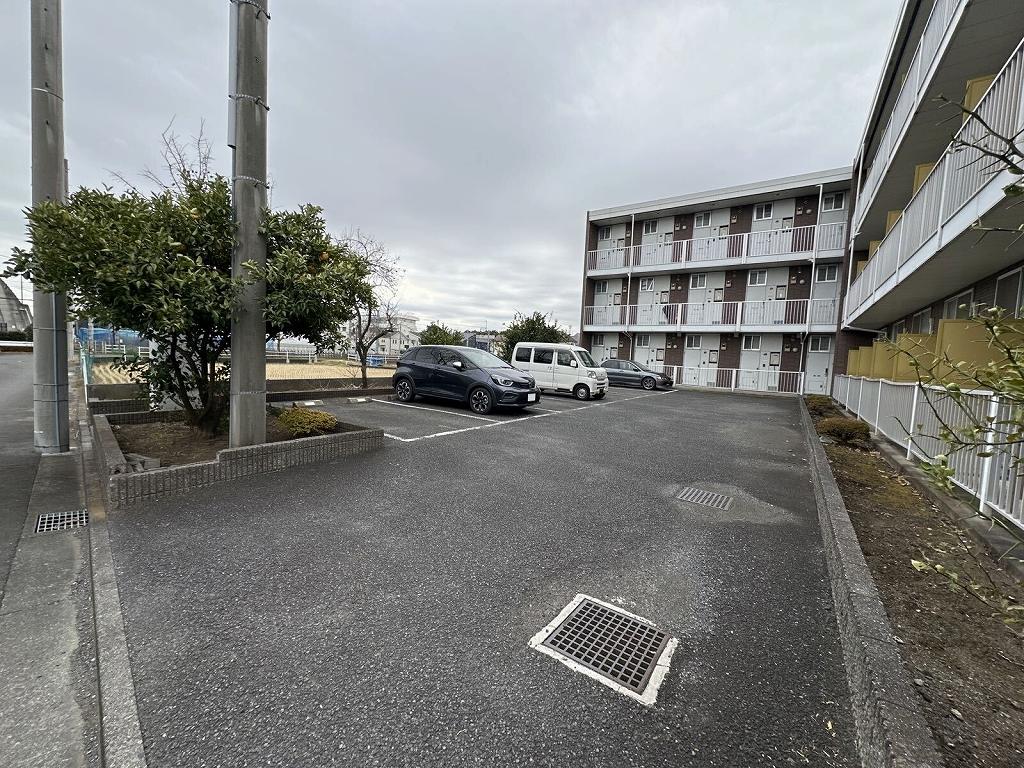 レオパレスグランパルク小柳 その他4
