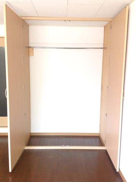 レオパレスルミエール その他4