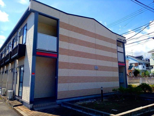 レオパレスフォコン 103号室 外観