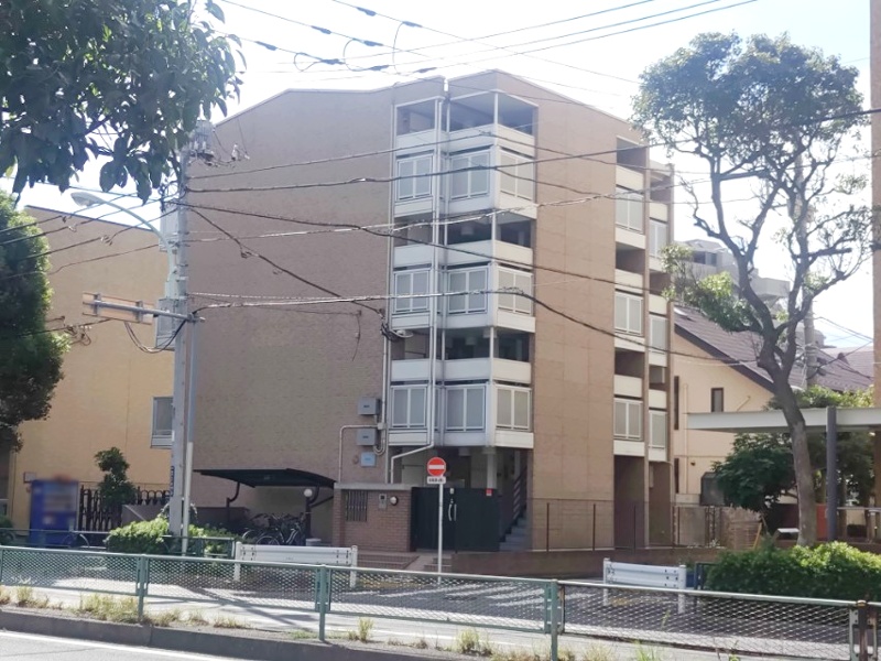 レオパレスメティス 103号室 外観