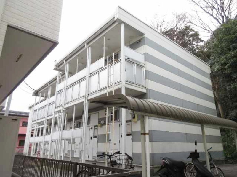 レオパレスブランドール 102号室 外観