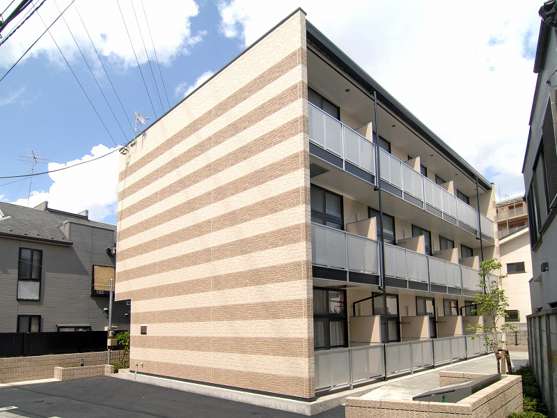 レオパレス紅花 204号室 外観