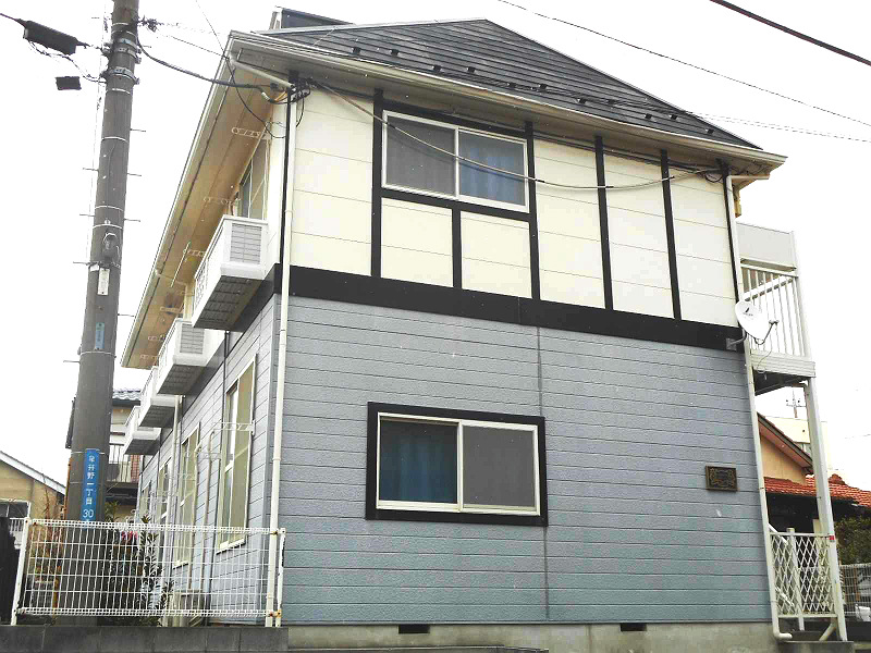 レオパレス湘南バード 203号室 外観
