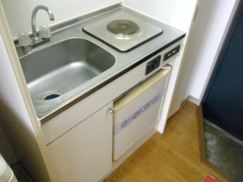 レオパレス湘南バード キッチン