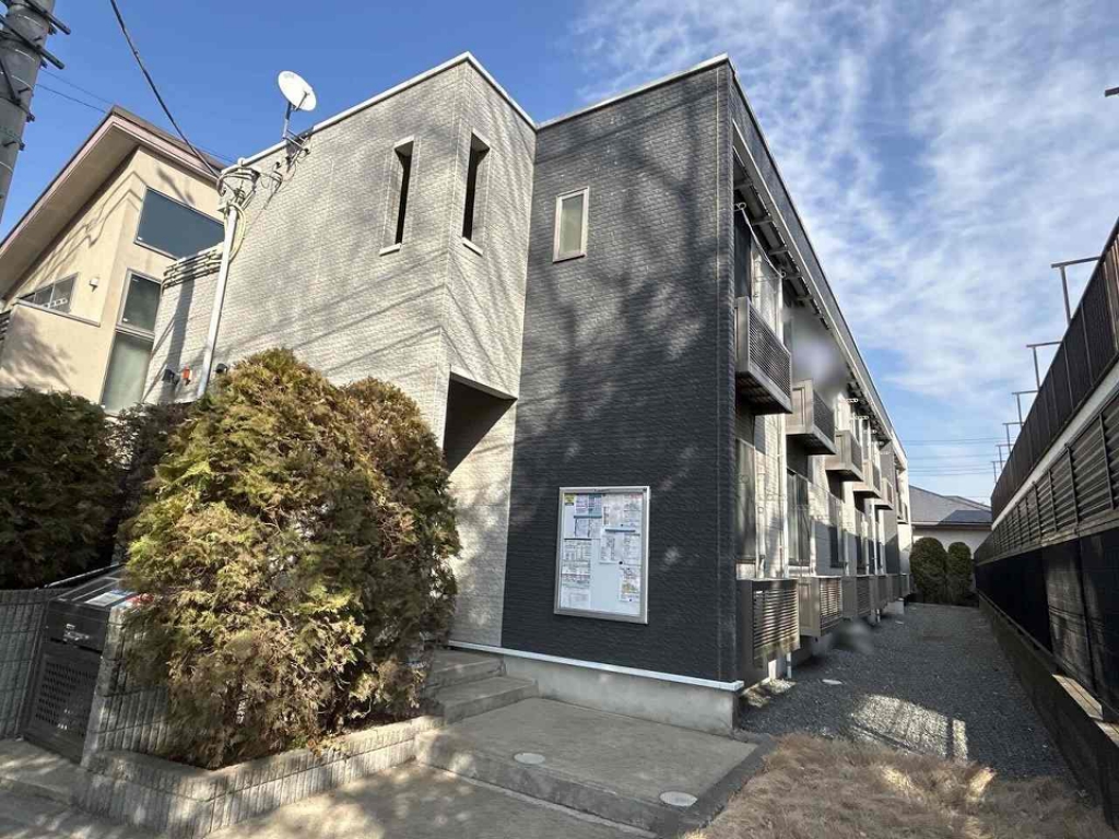レオパレス羽根木 201号室 外観