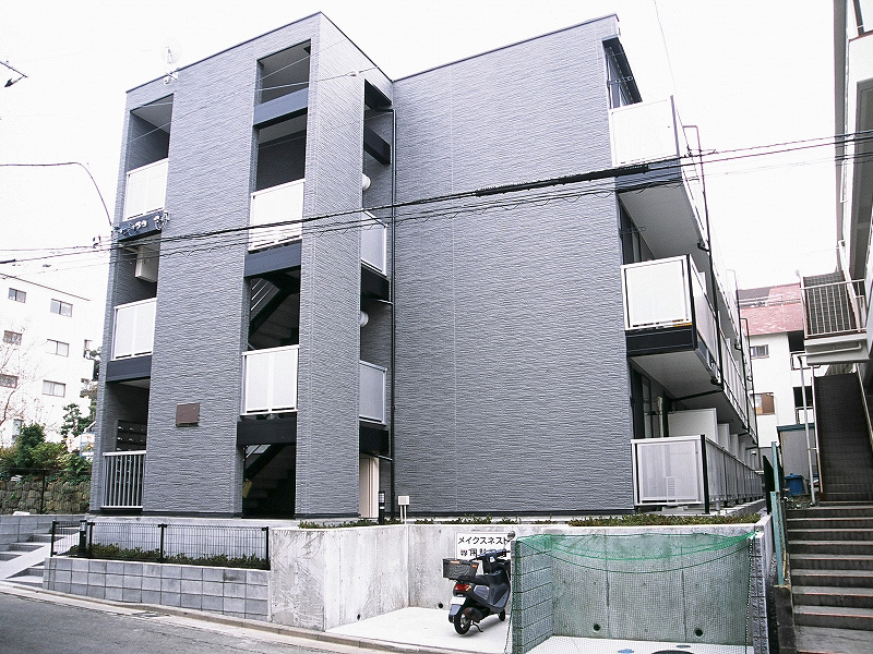 レオパレスネスト 202号室 外観