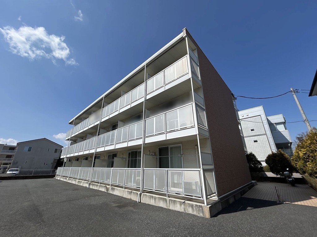 レオパレスカンパネラ その他外観1