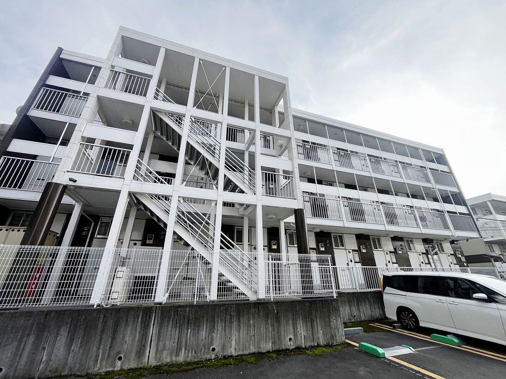 レオパレスシャルム その他外観1
