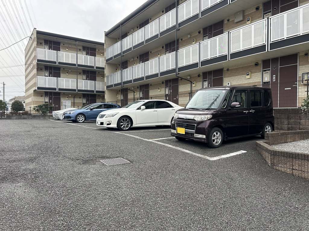 レオパレスコスモスカイ その他3