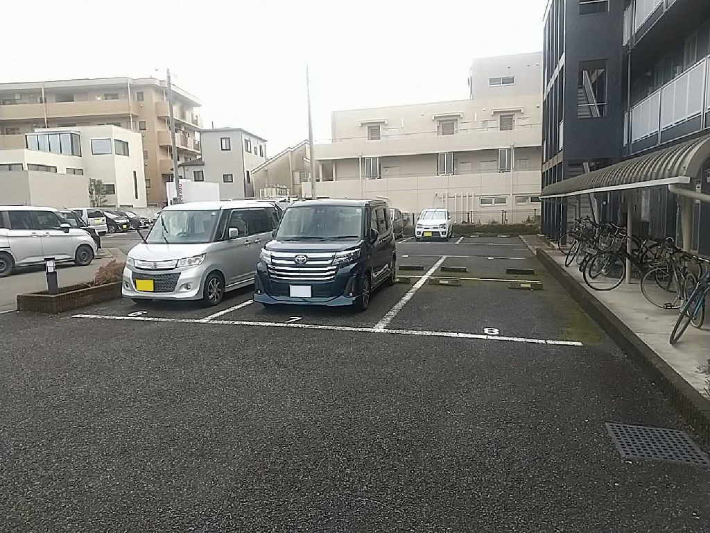 レオパレスアルシオネ その他4