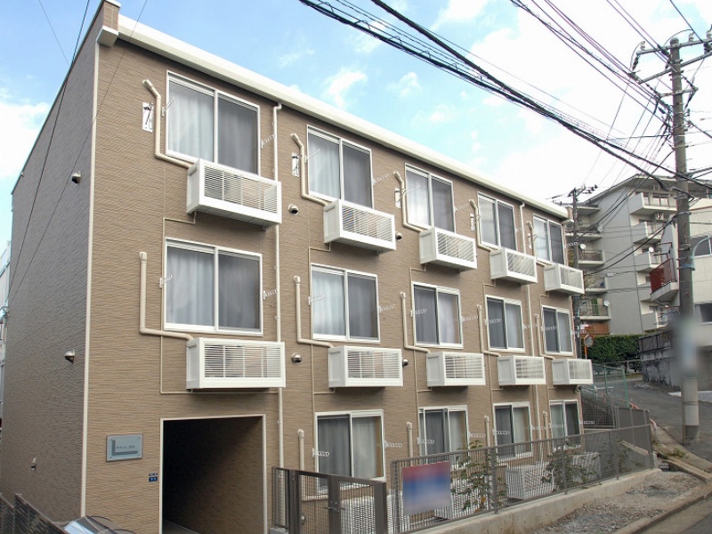 レオパレスグリーン中台 202号室 外観