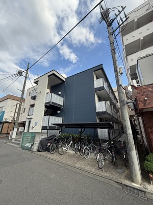 レオパレス光沙 203号室 外観