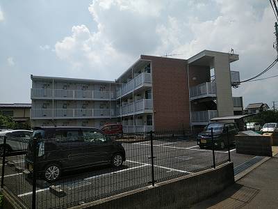 レオパレス代官町 111号室 外観