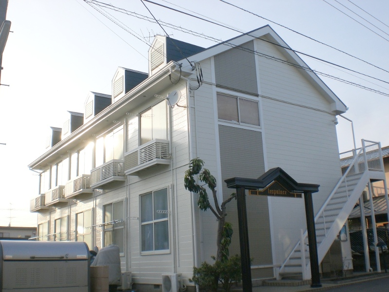 レオパレス中曽根Ⅱ 202号室 外観