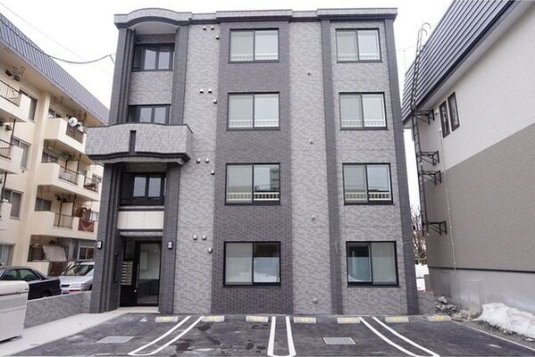 グランメールシャルム山鼻17 外観