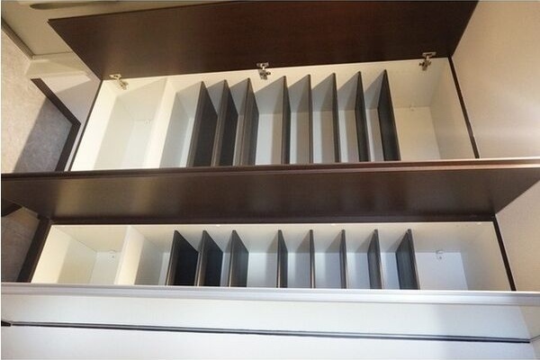 グランメールシャルム山鼻17 玄関