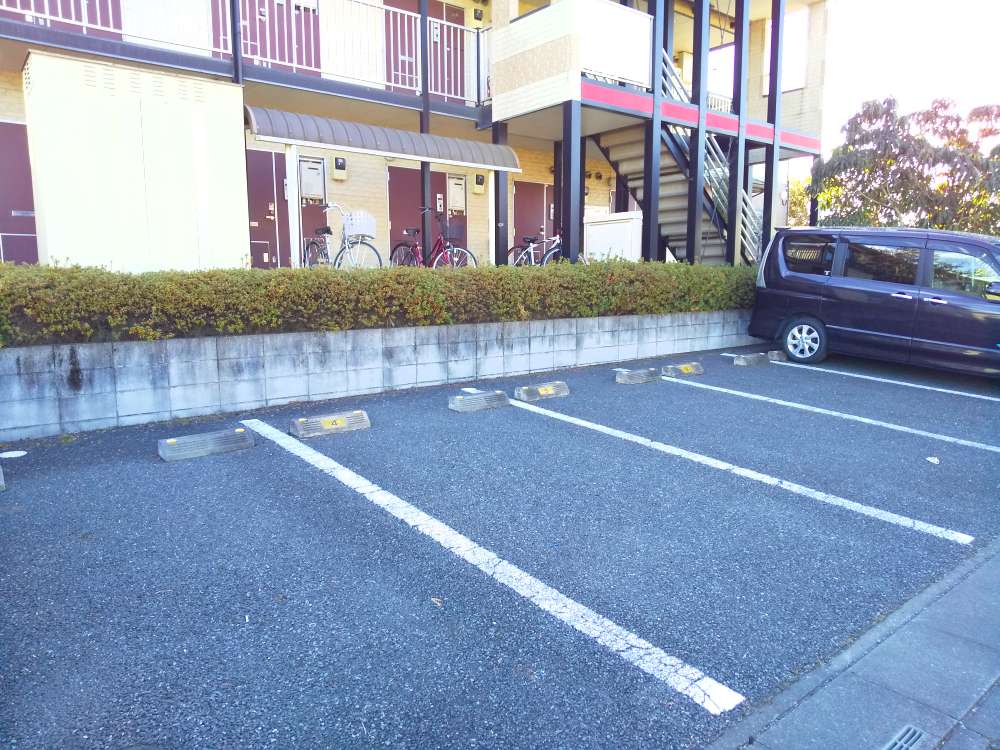 レオパレスＡＤＶＡＮＣＥ その他4