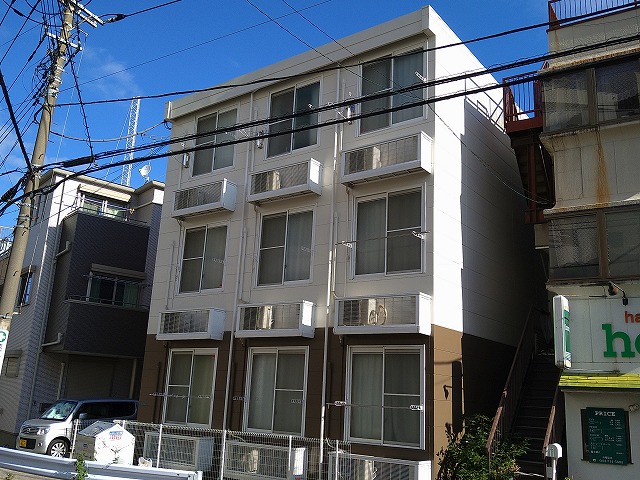 レオパレスＣＣＯＴＴ 302号室 外観