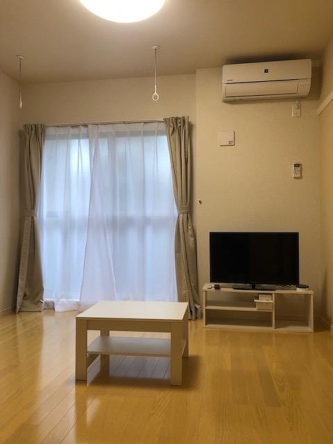 クレイノシャルム リビング