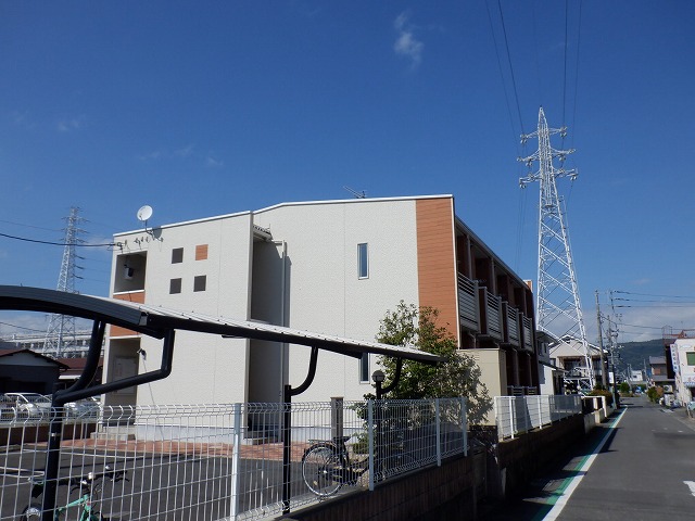 レオネクスト和元 201号室 外観