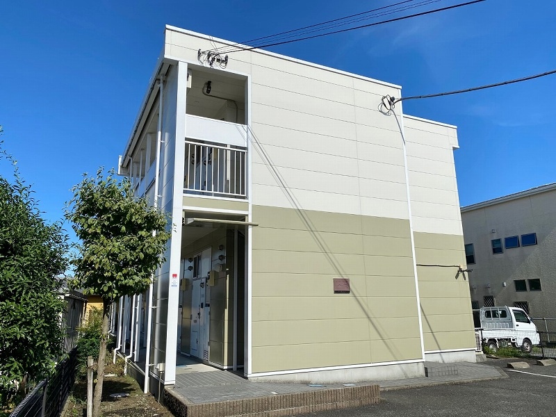 レオパレスフィオーレⅠ 203号室 外観