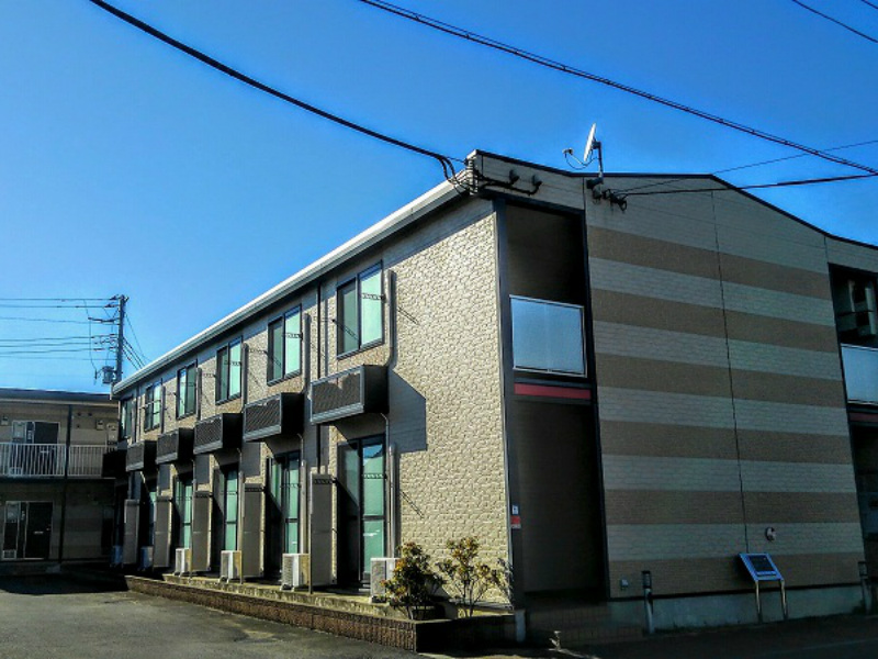 レオパレスひばり野 211号室 外観