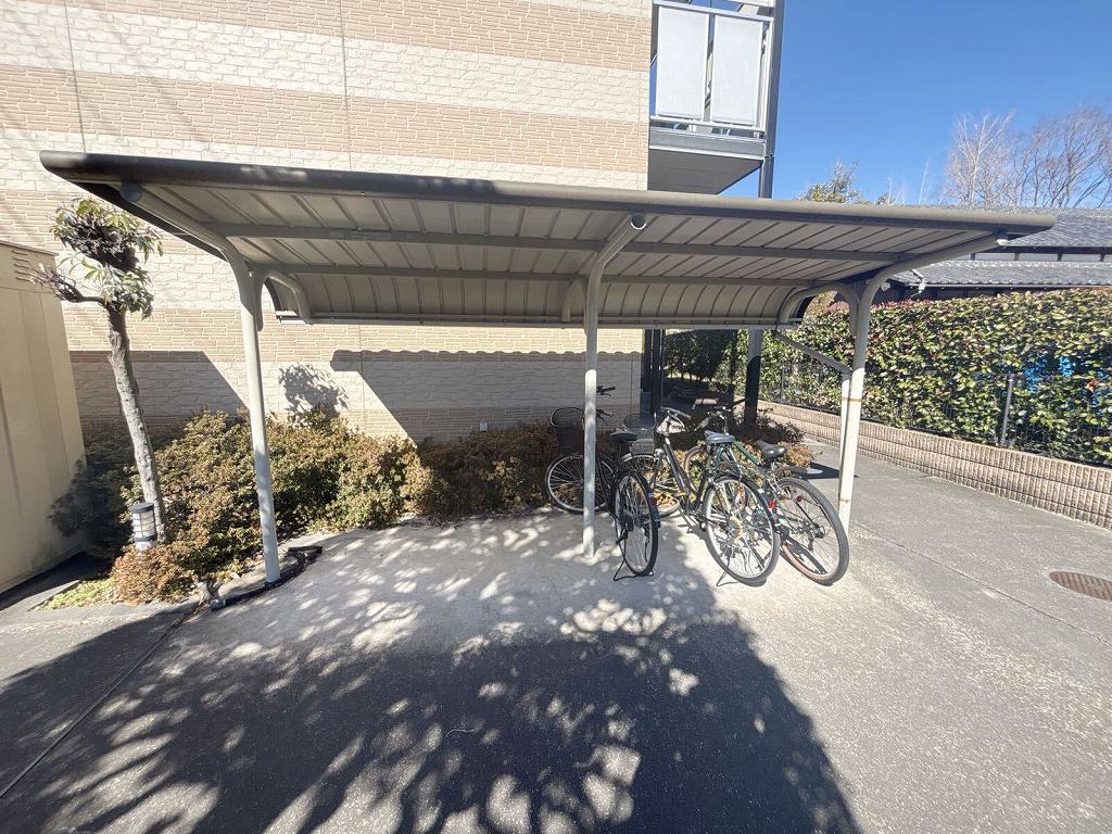 レオパレスコスモス その他6