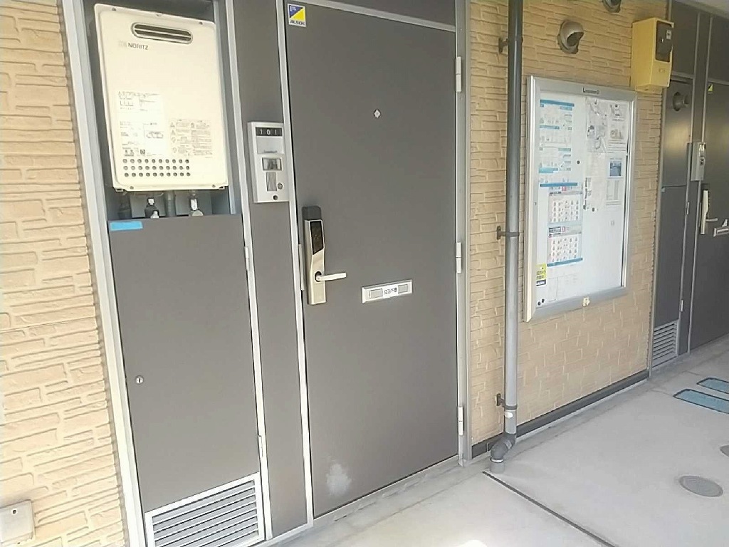 レオパレス幸良Ⅱ その他4