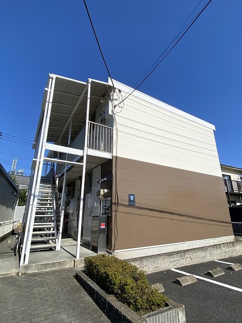 レオパレスコンフォート小宮 203号室 外観