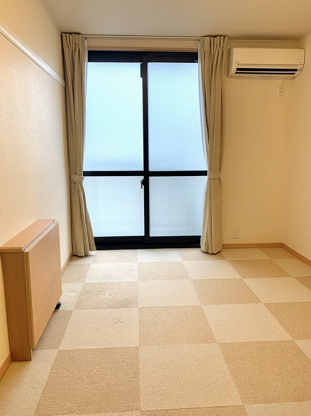 レオパレス緑町Ⅱ リビング