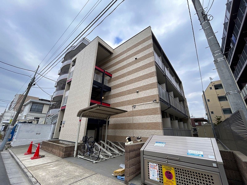 レオパレスボヌール 203号室 外観