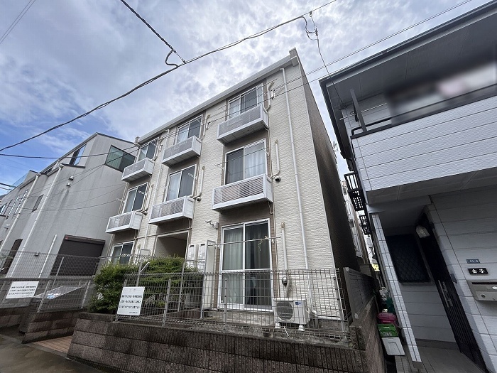 レオパレスウエスト 302号室 外観