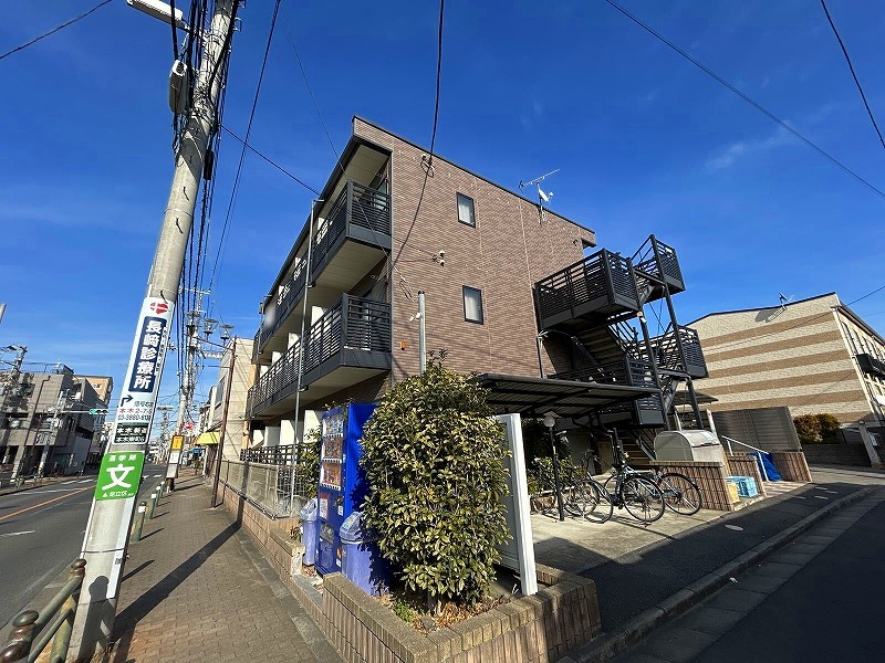 レオネクストコンフォート本木 303号室 外観